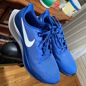 W NIKE AIR ZOOM PEGASUS 37 TB size 7.5